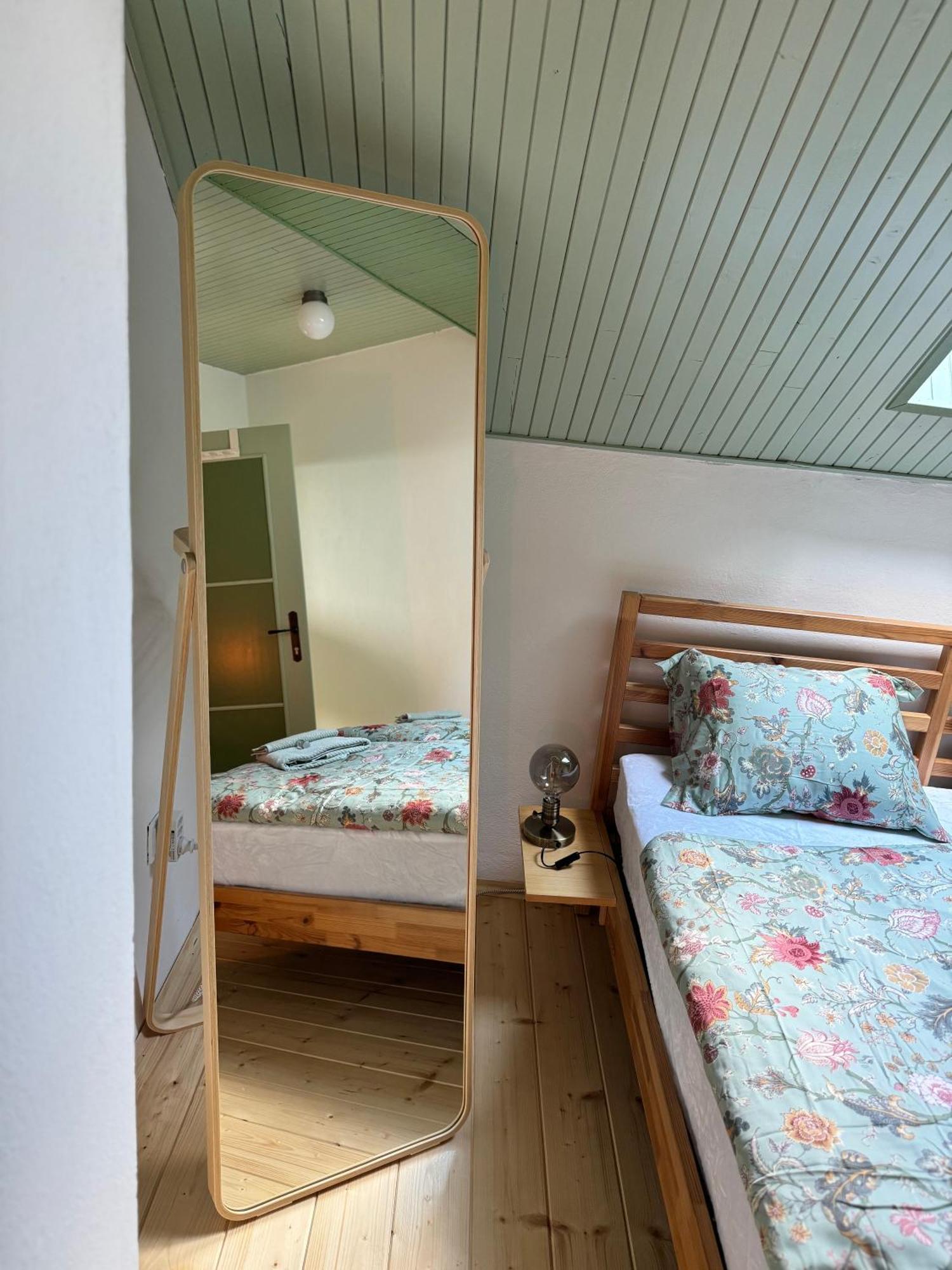 Guest house S Laskou Karel Schloss Bosig